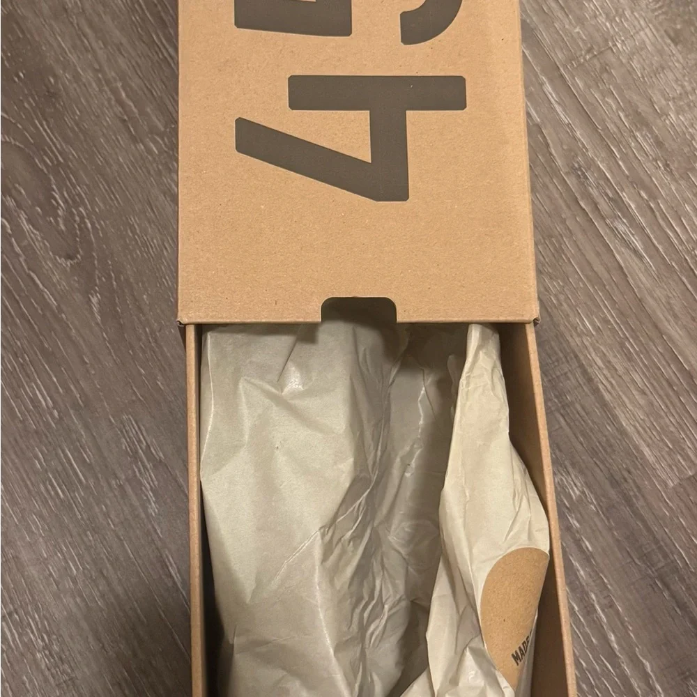 Yeezy 450 Charcoal Sneakers - Picture 2 of 3